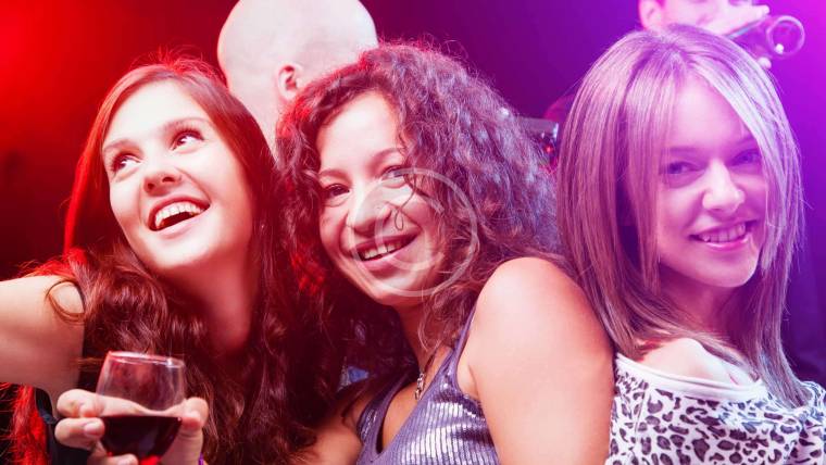 Special Offer: Free Drinks on Friday Nights